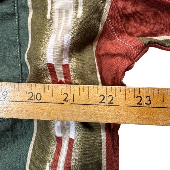 Vintage Wrangler Western Shirt Mens L Aztec Geometric Stripe Pearl Snap - Picture 7 of 10